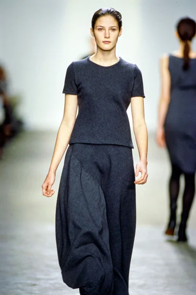 Look 27
